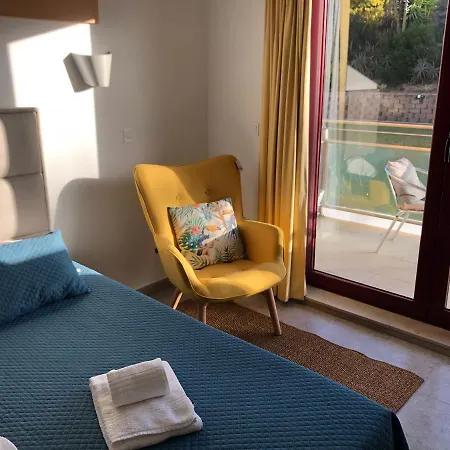 Surf And Sun Ericeira